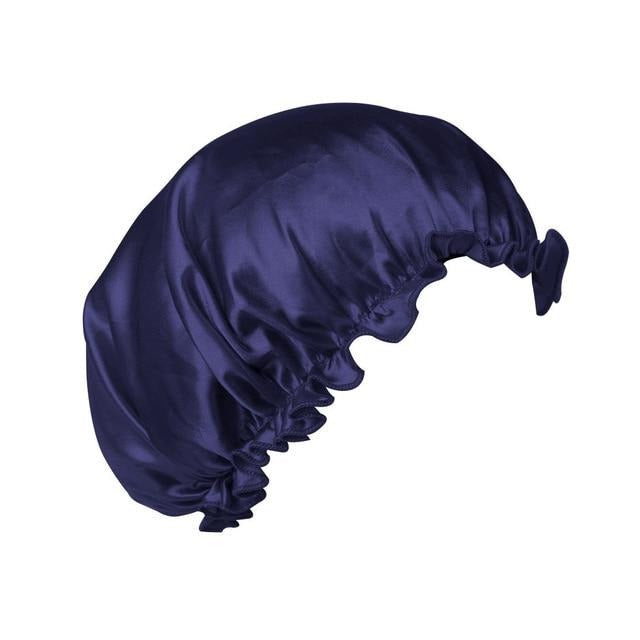 Bonnet en satin bleu marine